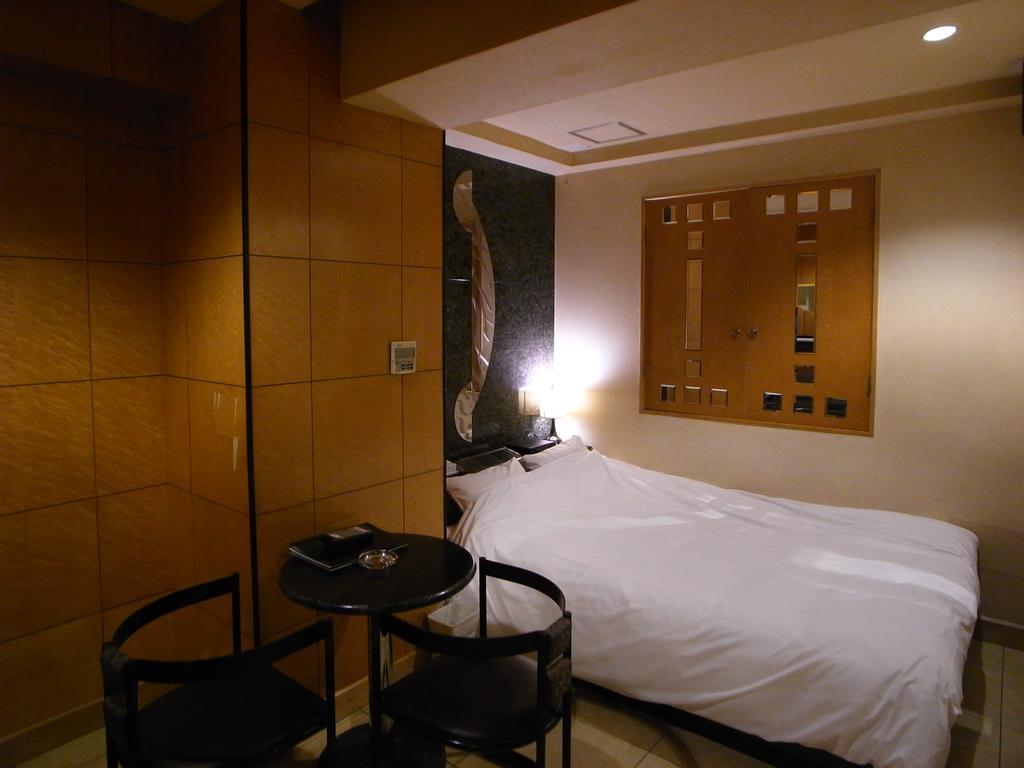 Hotel Rafaie (Adults Only) Präfektur Tokio Zimmer foto